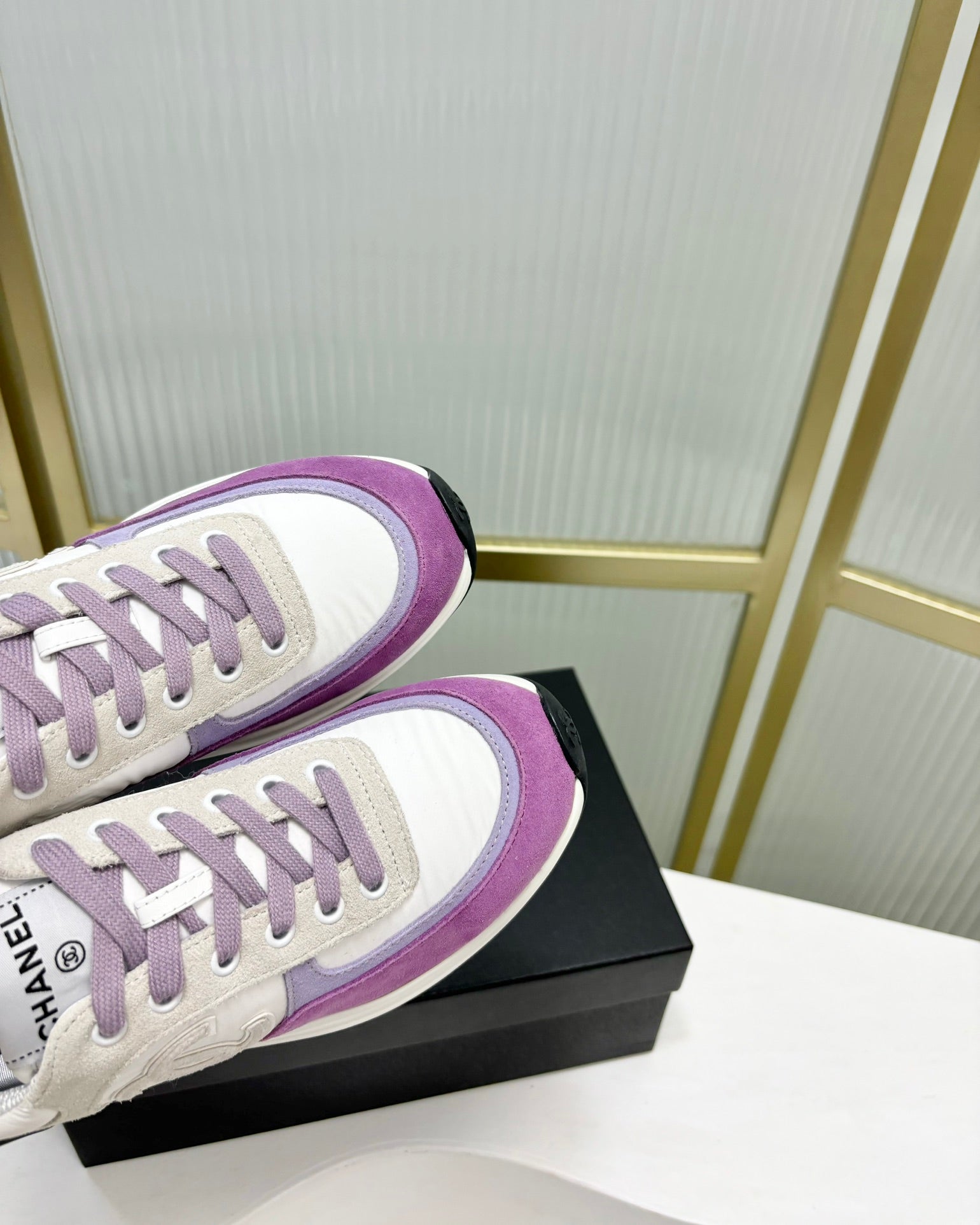 C-Sneakers