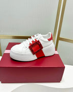 R-Sneakers