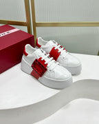 R-Sneakers