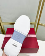R-Sneakers