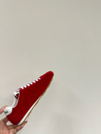 M-Sneakers