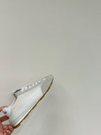 M-Sneakers