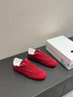 S-Sneakers