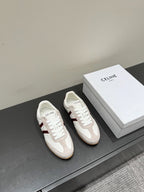 S-Sneakers