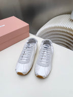 M-Sneakers