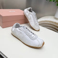 M-Sneakers