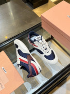 M-Sneakers