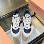 M-Sneakers