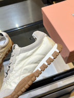 M-Sneakers