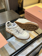 M-Sneakers