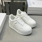 S-Sneakers