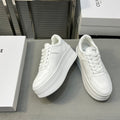 S-Sneakers