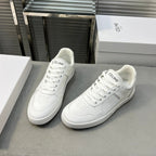 S-Sneakers