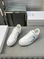 S-Sneakers