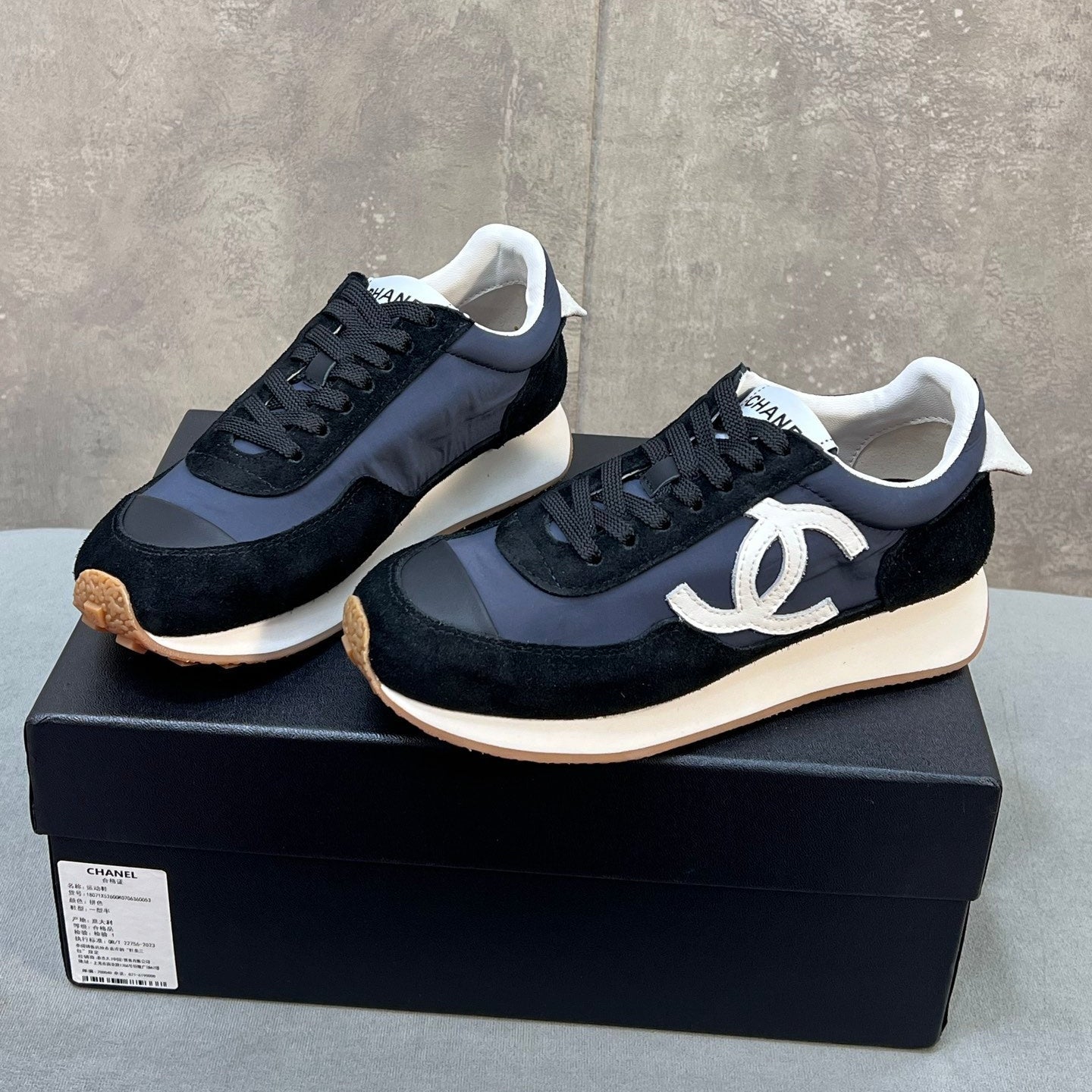 C-Sneakers