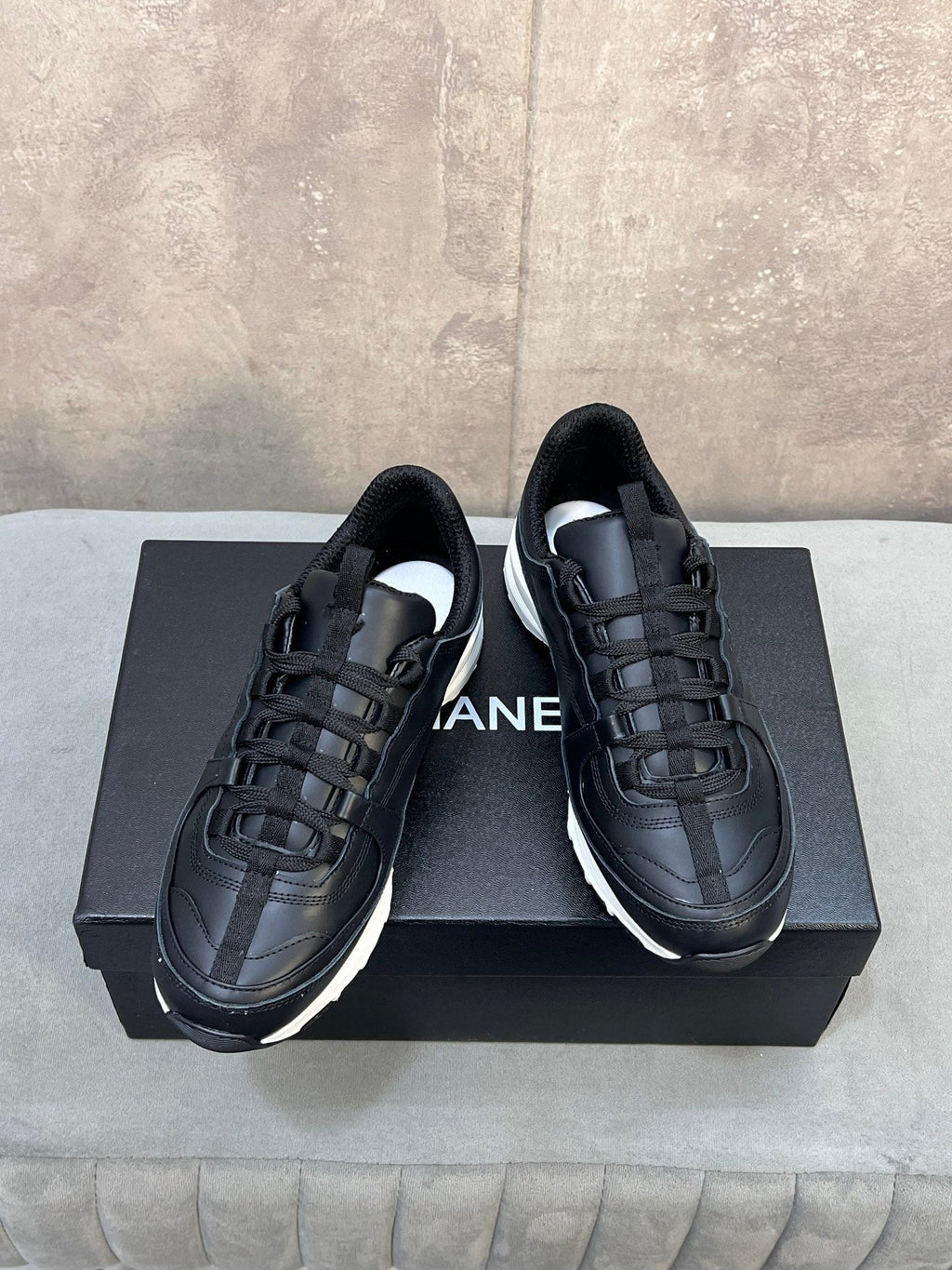 C-Sneakers