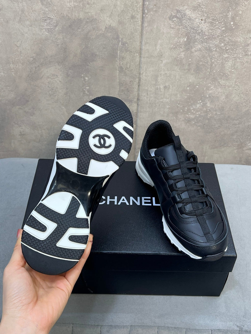 C-Sneakers