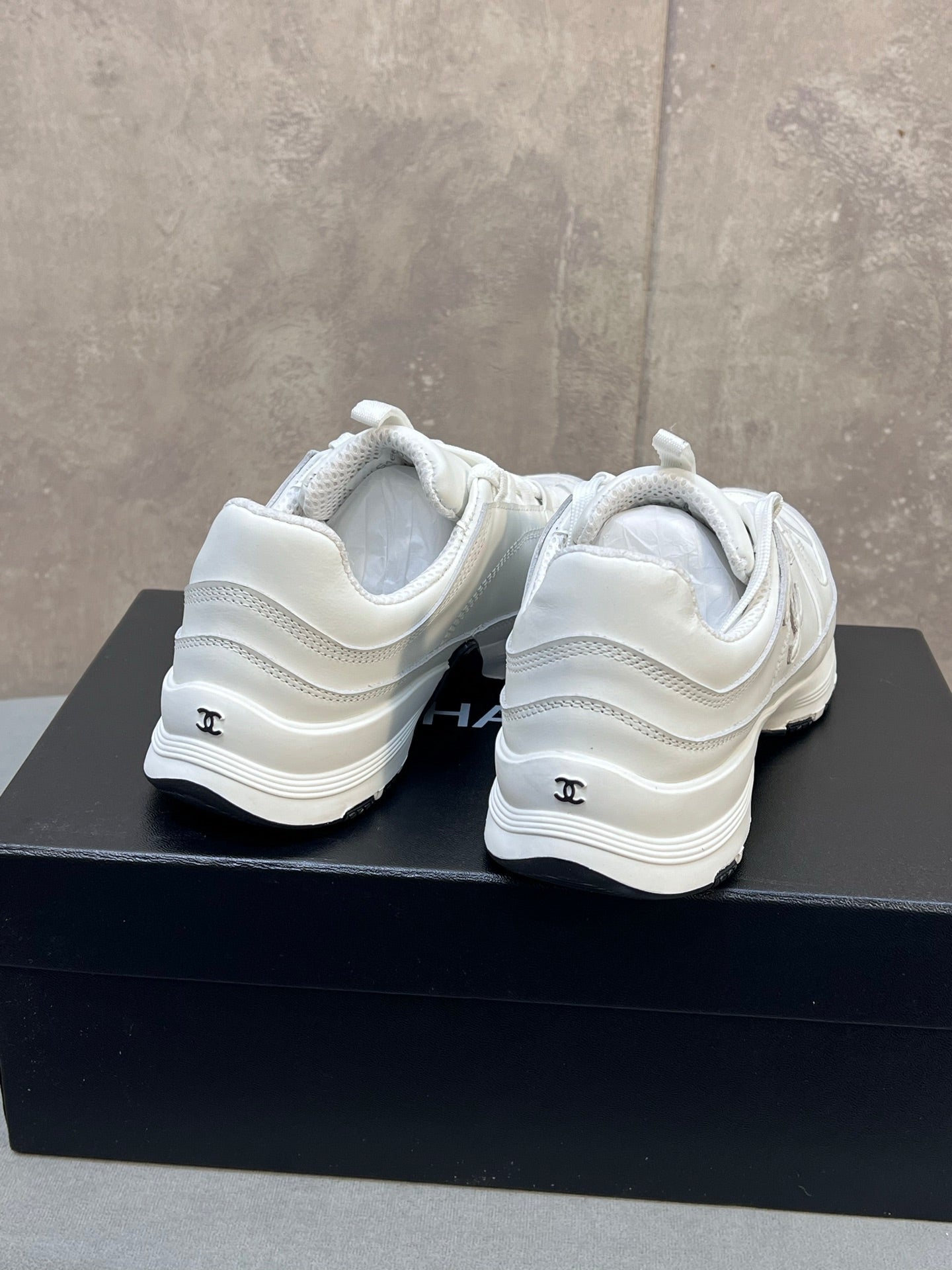 C-Sneakers