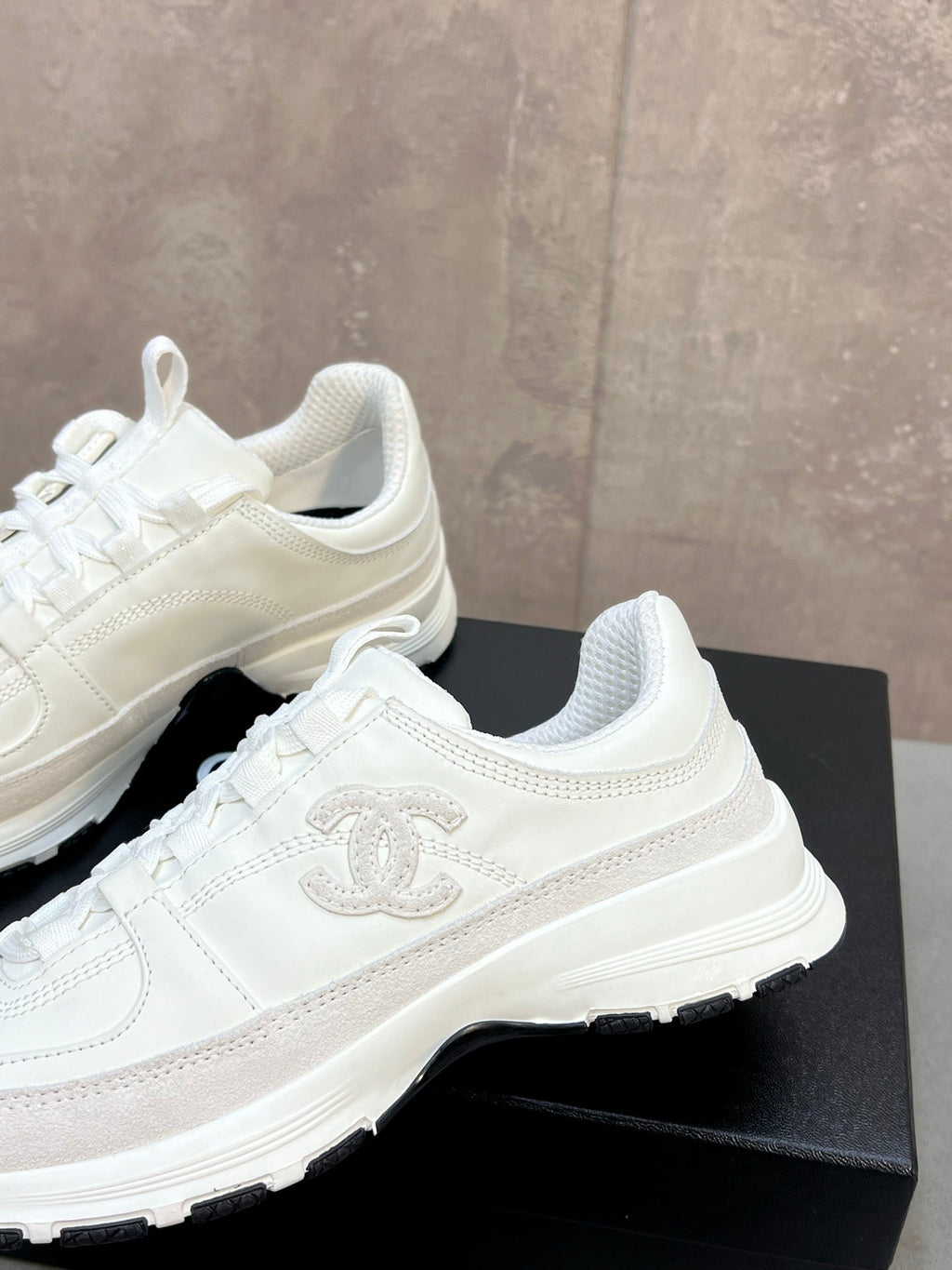 C-Sneakers