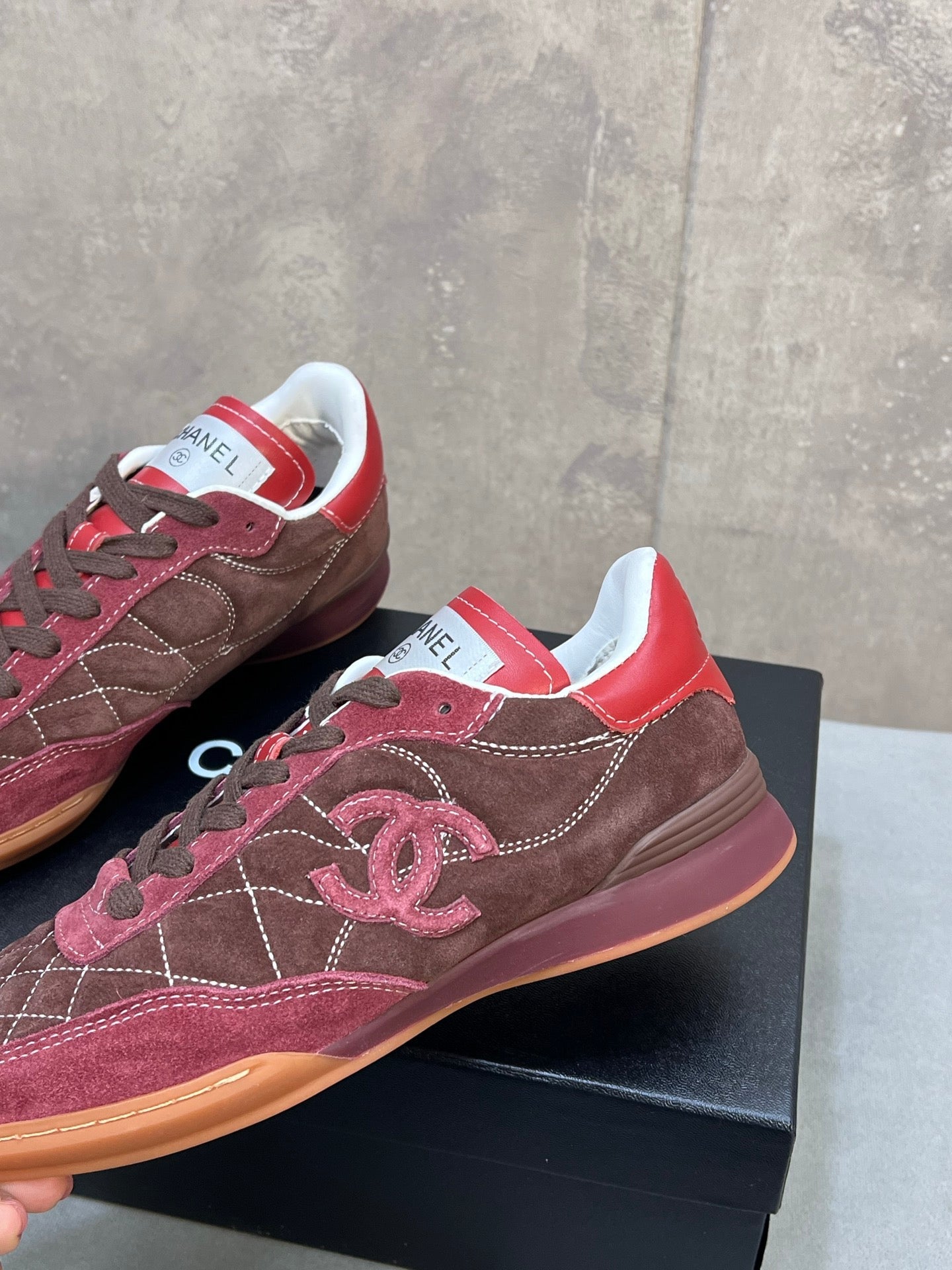 C-Sneakers