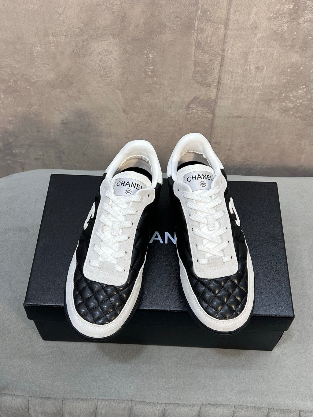 C-Sneakers