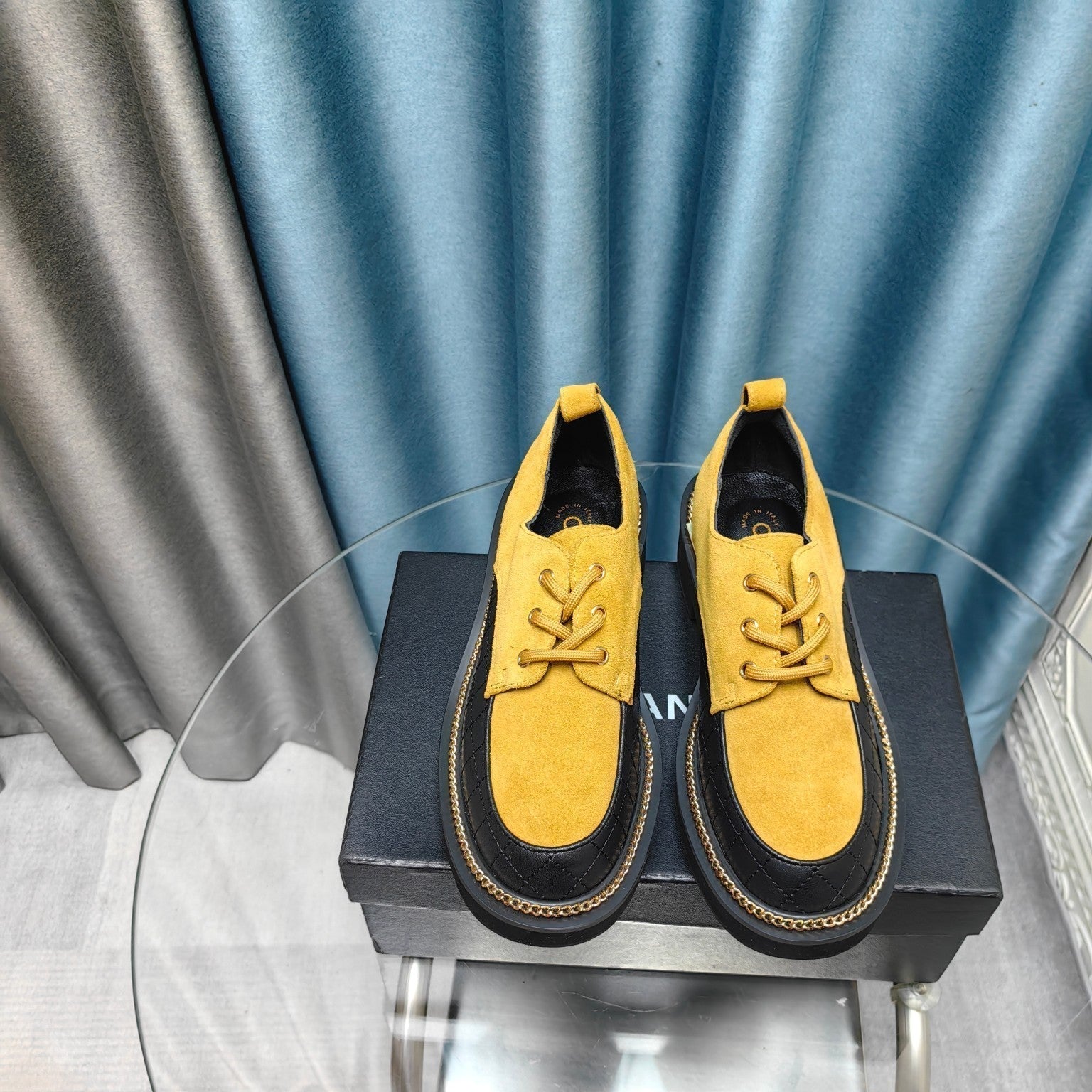 C-Sneakers