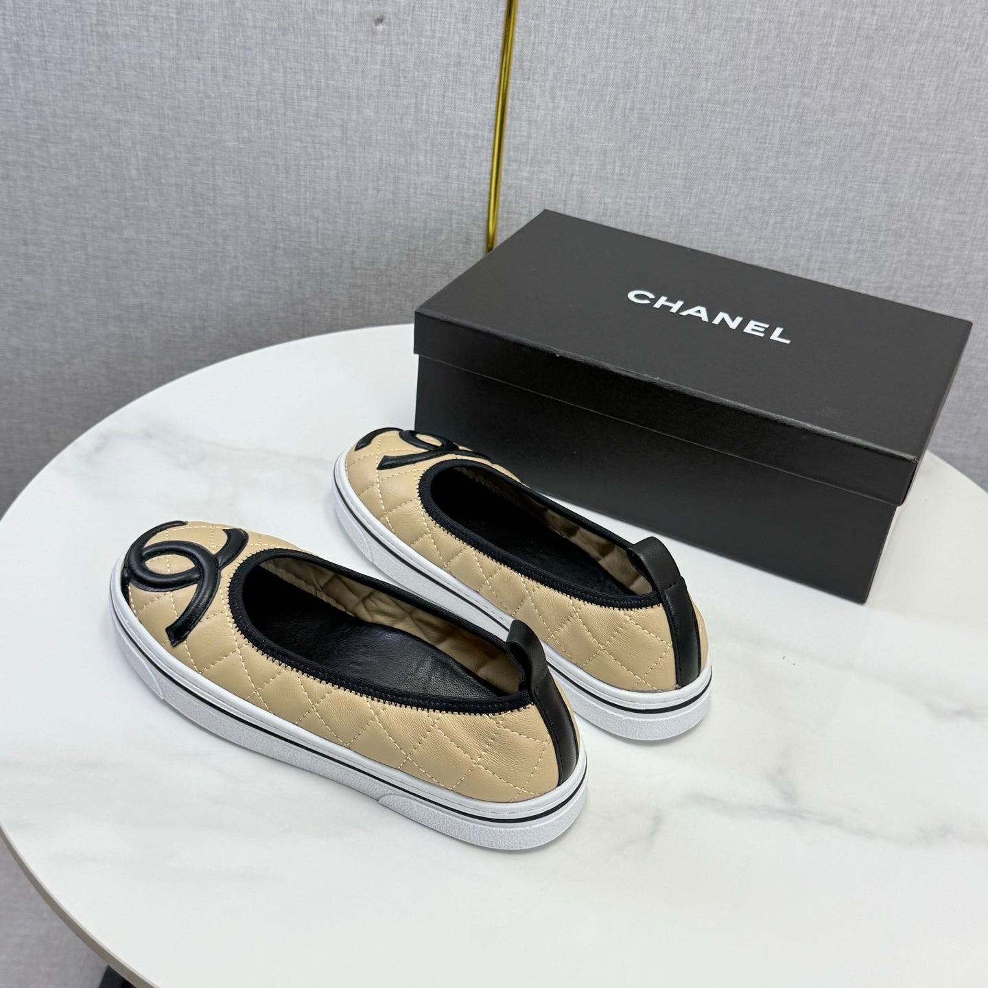 C-Sneakers