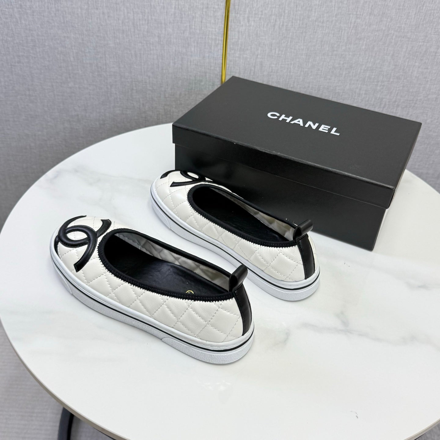 C-Sneakers