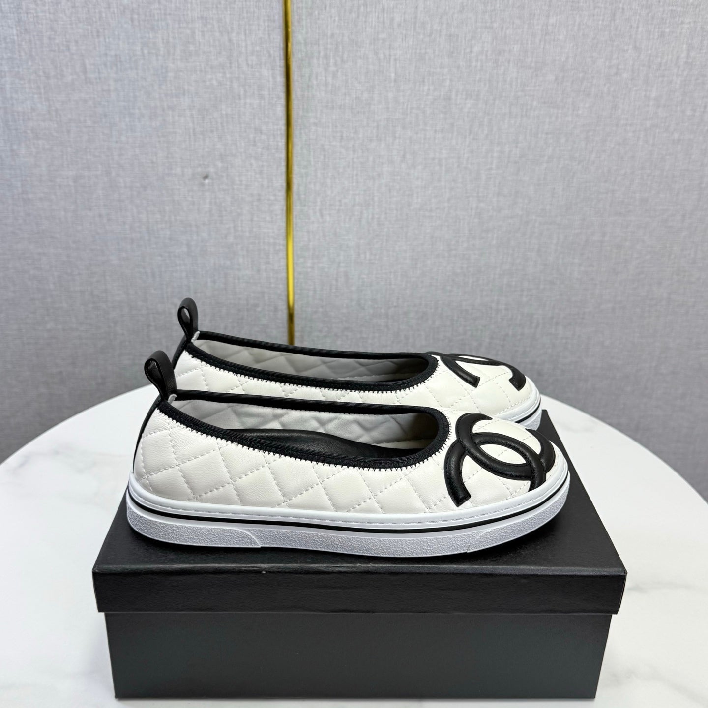 C-Sneakers