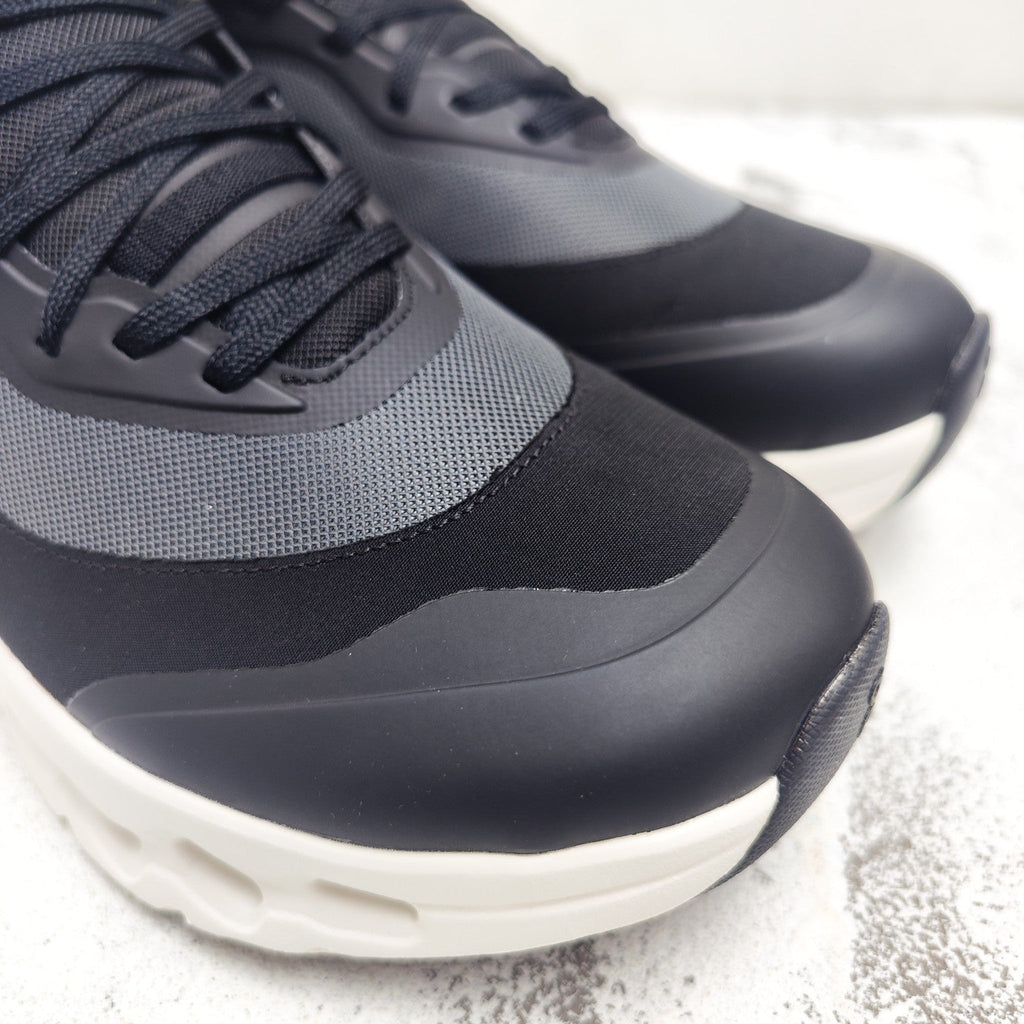 L2-Sneakers
