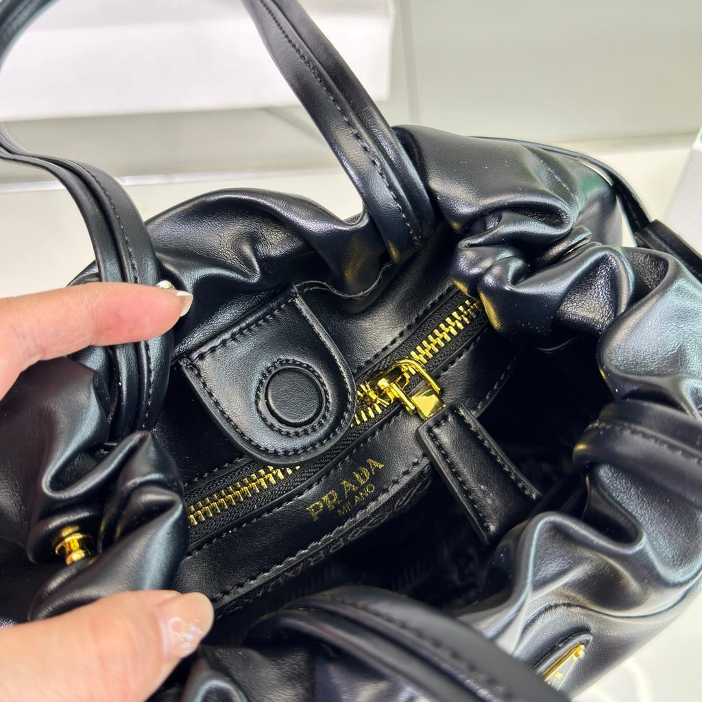 P-Shoulder Bag