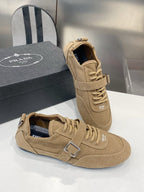 P-Sneakers