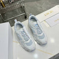 D-Sneakers
