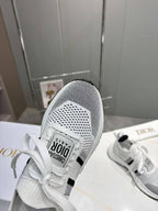 D-Sneakers