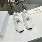 D-Sneakers