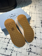 P-Sneakers