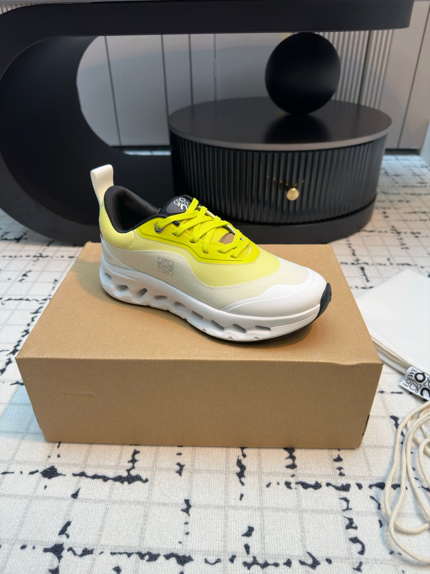 L2-Sneakers