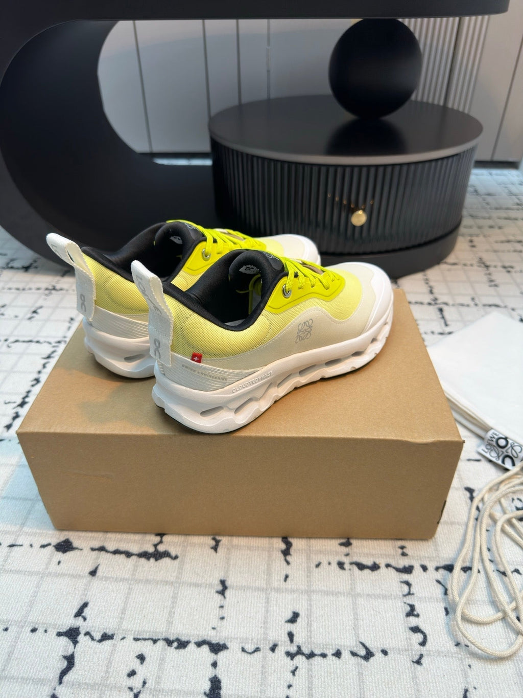 L2-Sneakers
