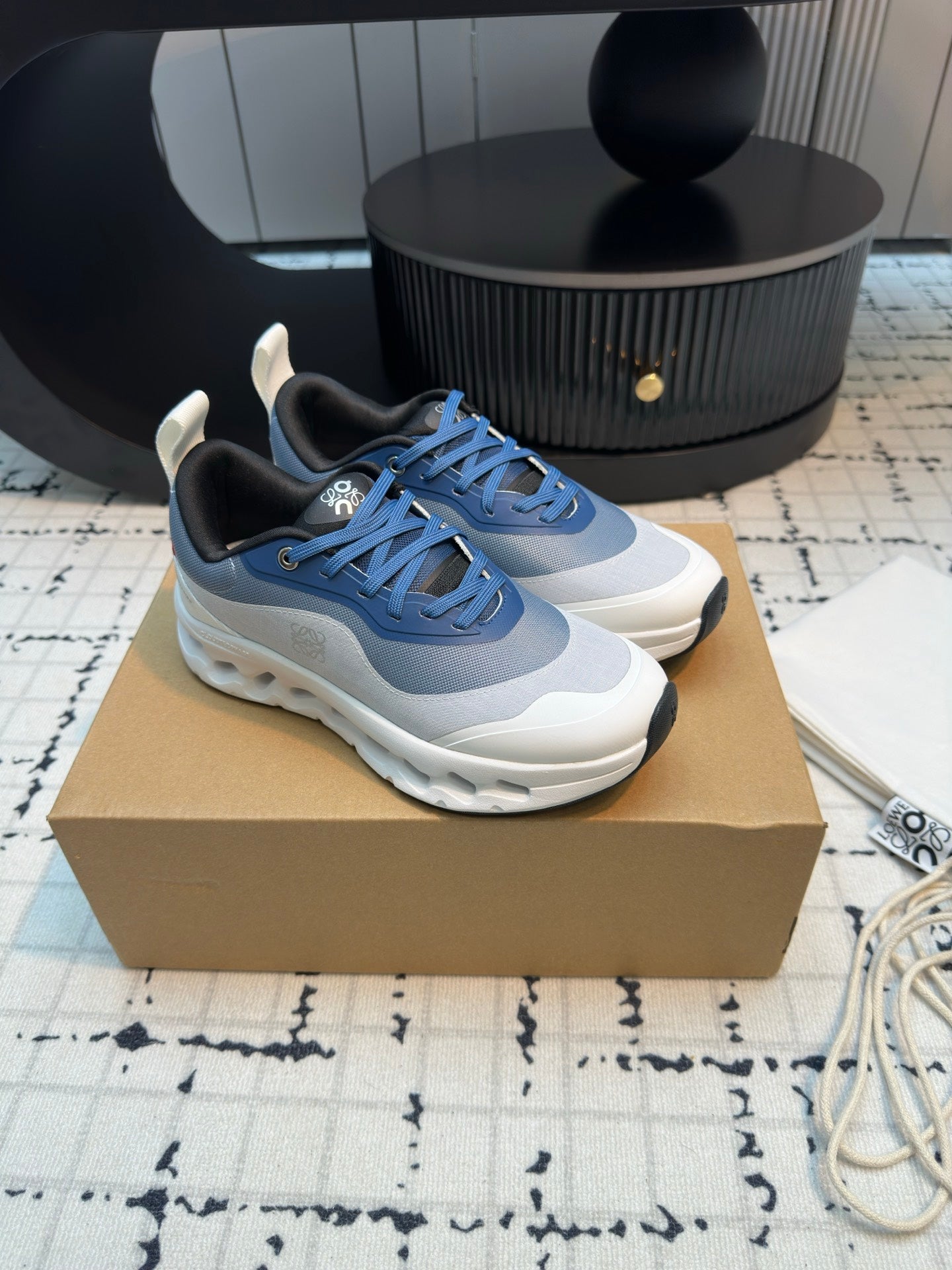 L2-Sneakers