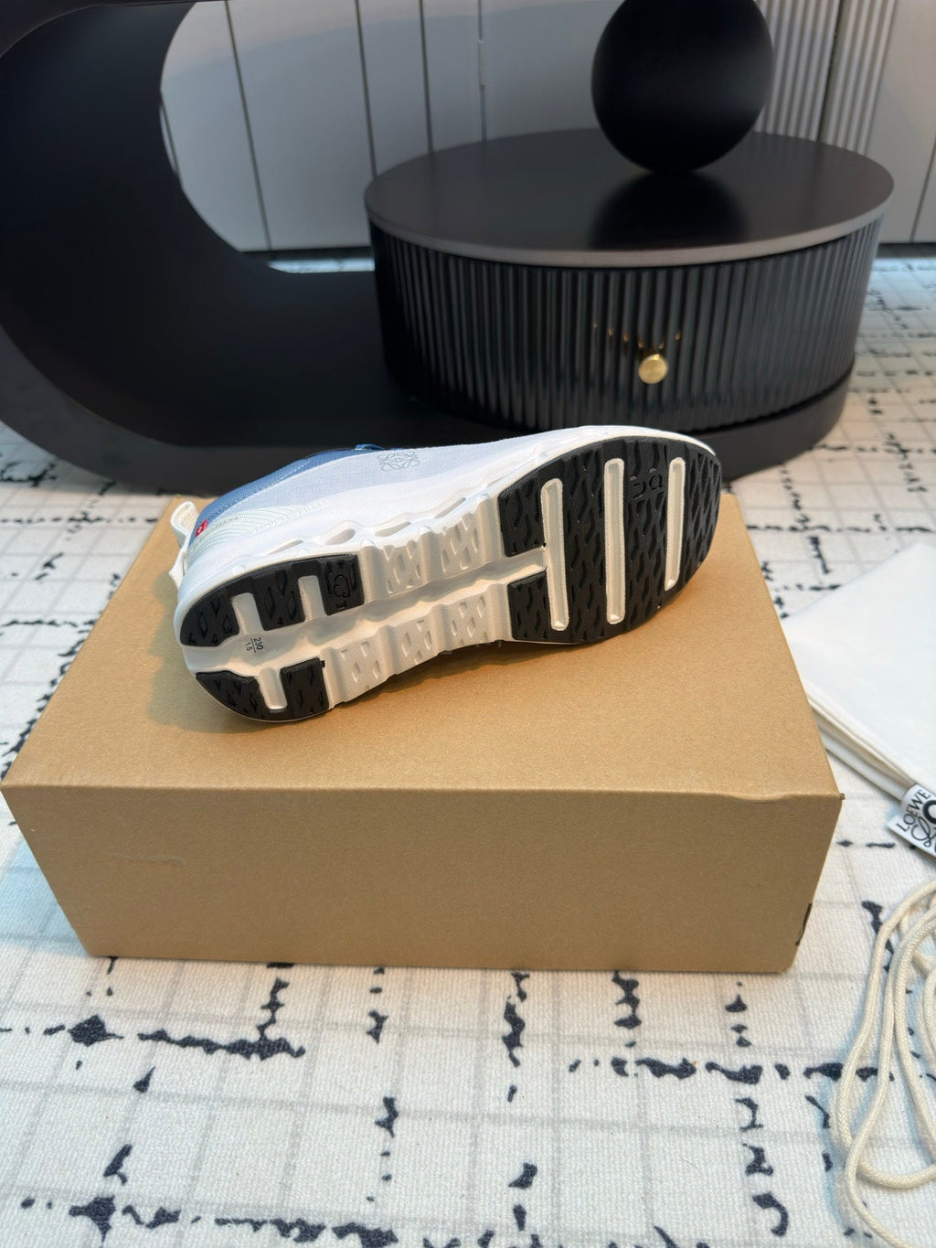 L2-Sneakers
