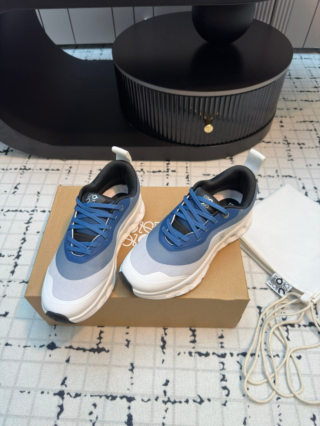 L2-Sneakers