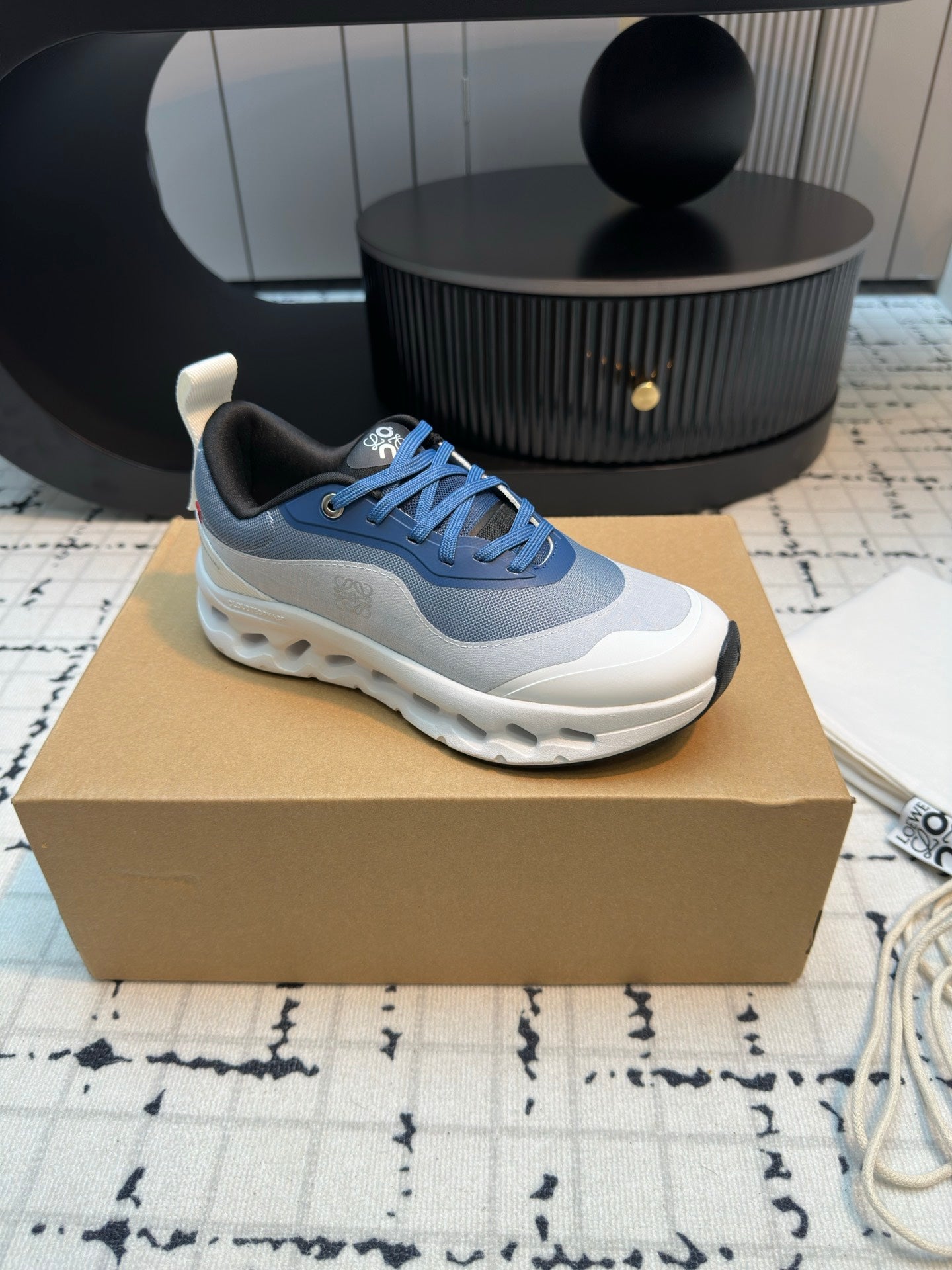 L2-Sneakers