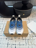 L2-Sneakers