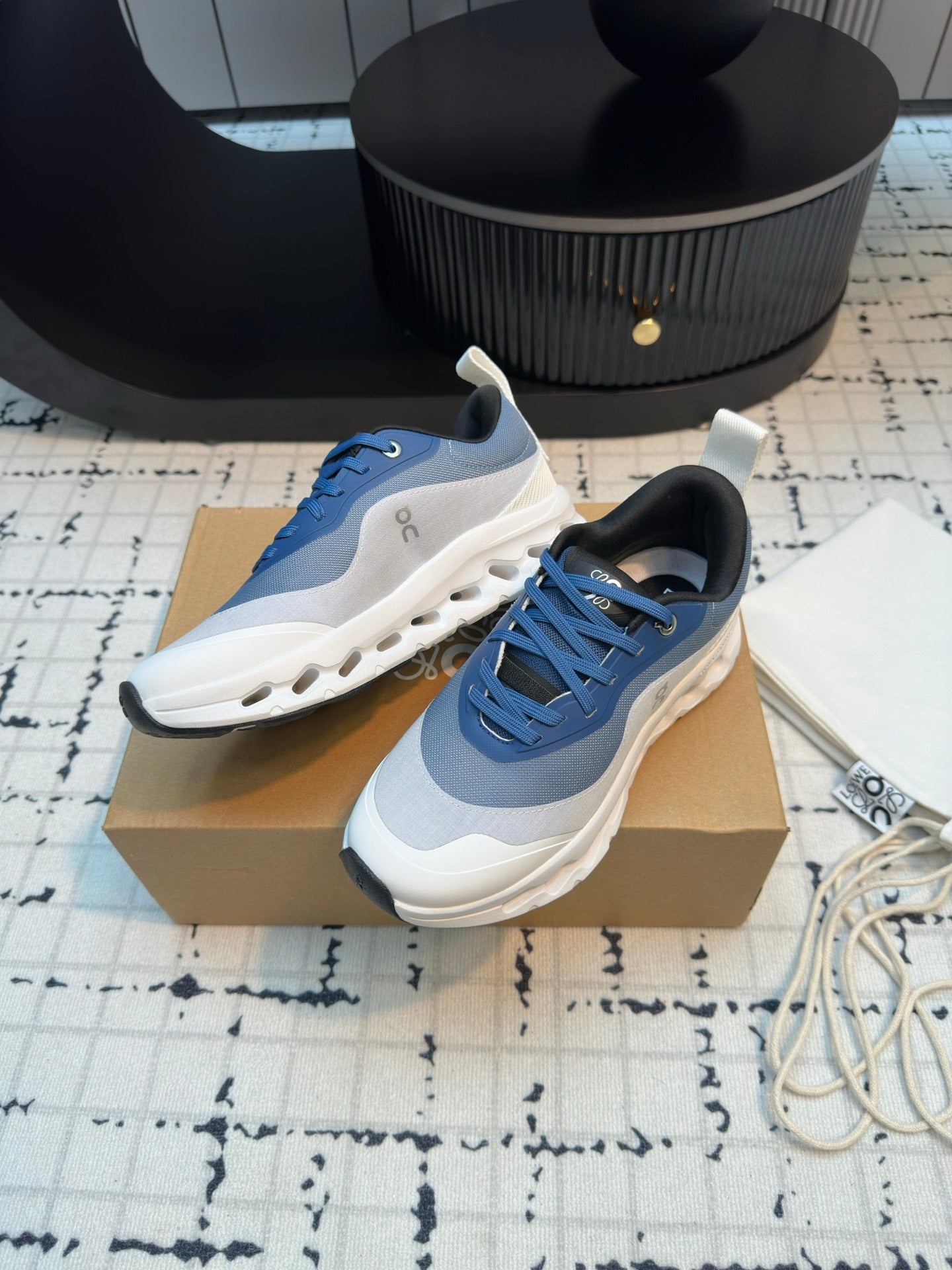 L2-Sneakers