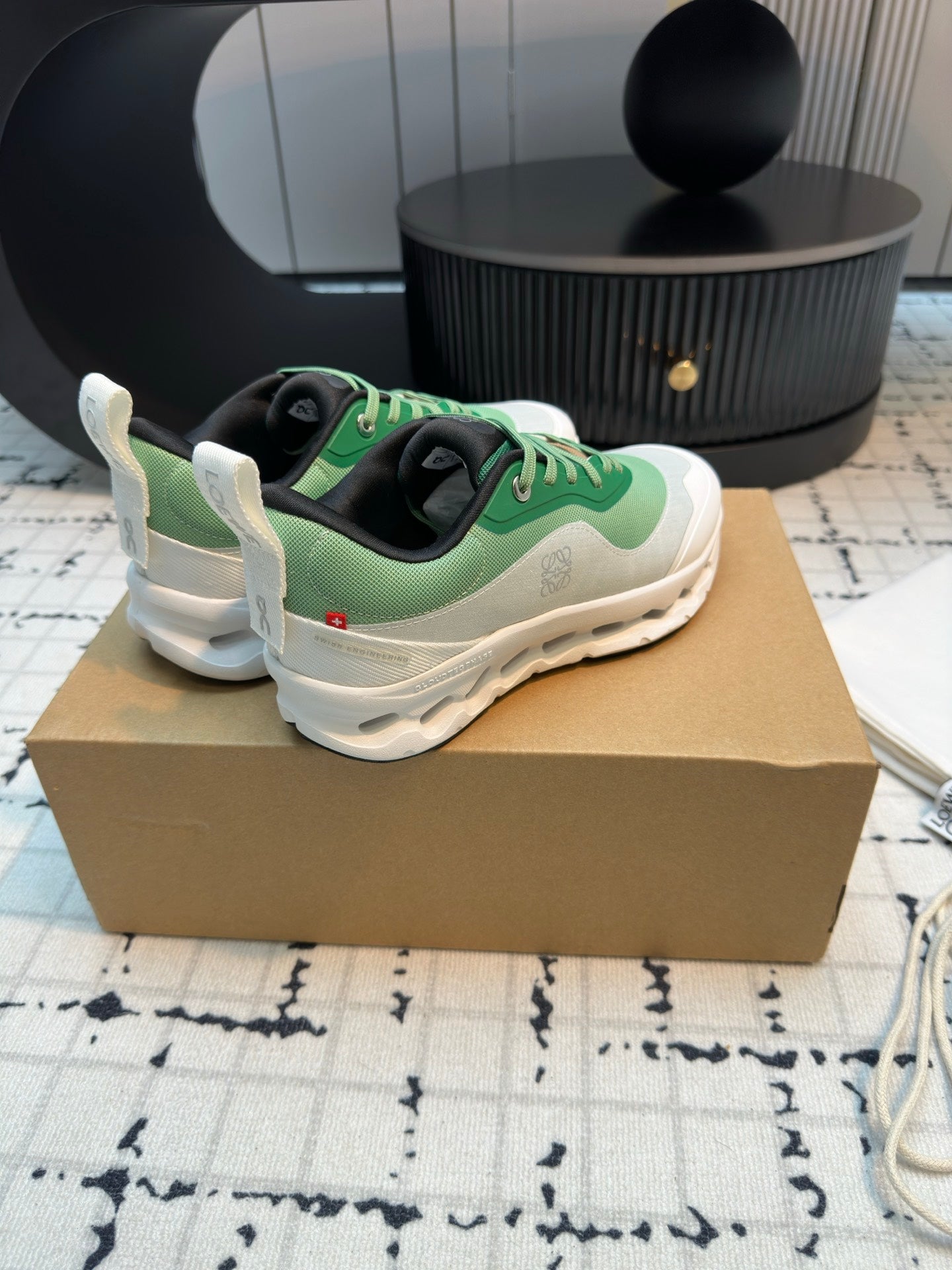 L2-Sneakers