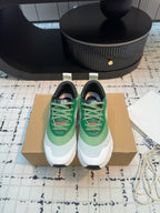 L2-Sneakers