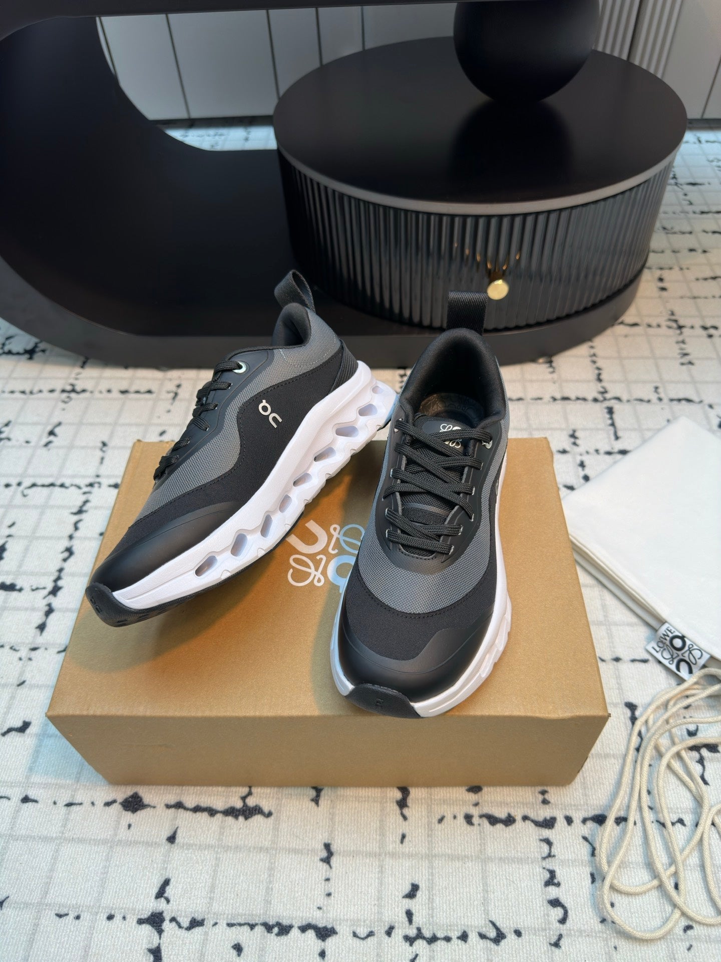 L2-Sneakers