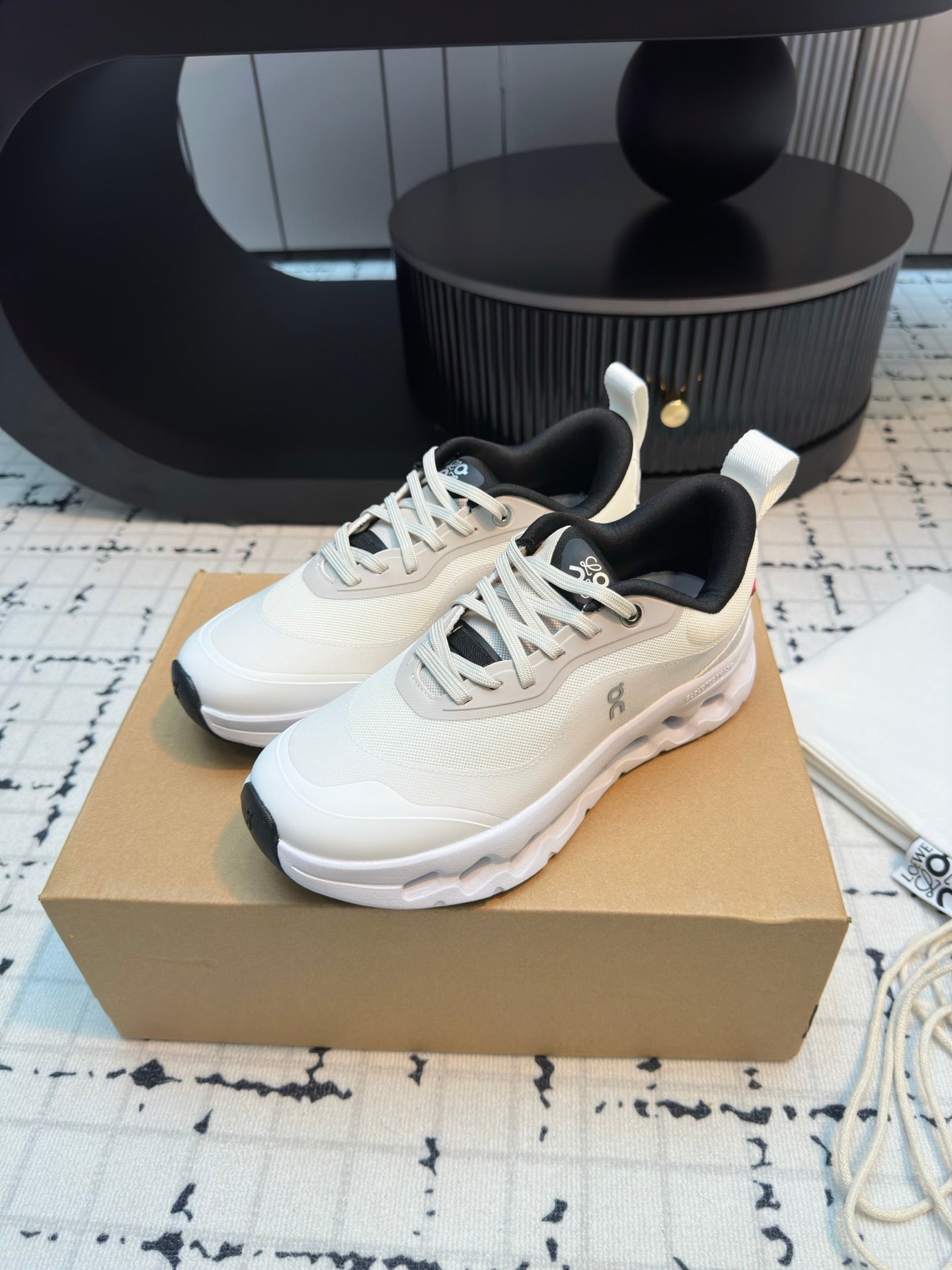 L2-Sneakers