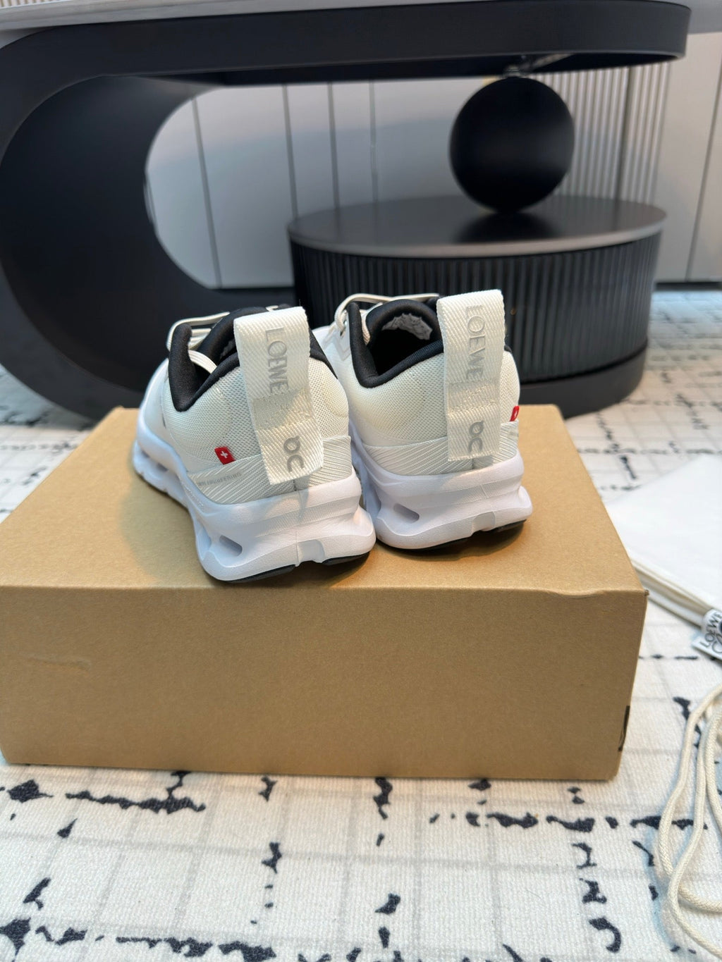 L2-Sneakers
