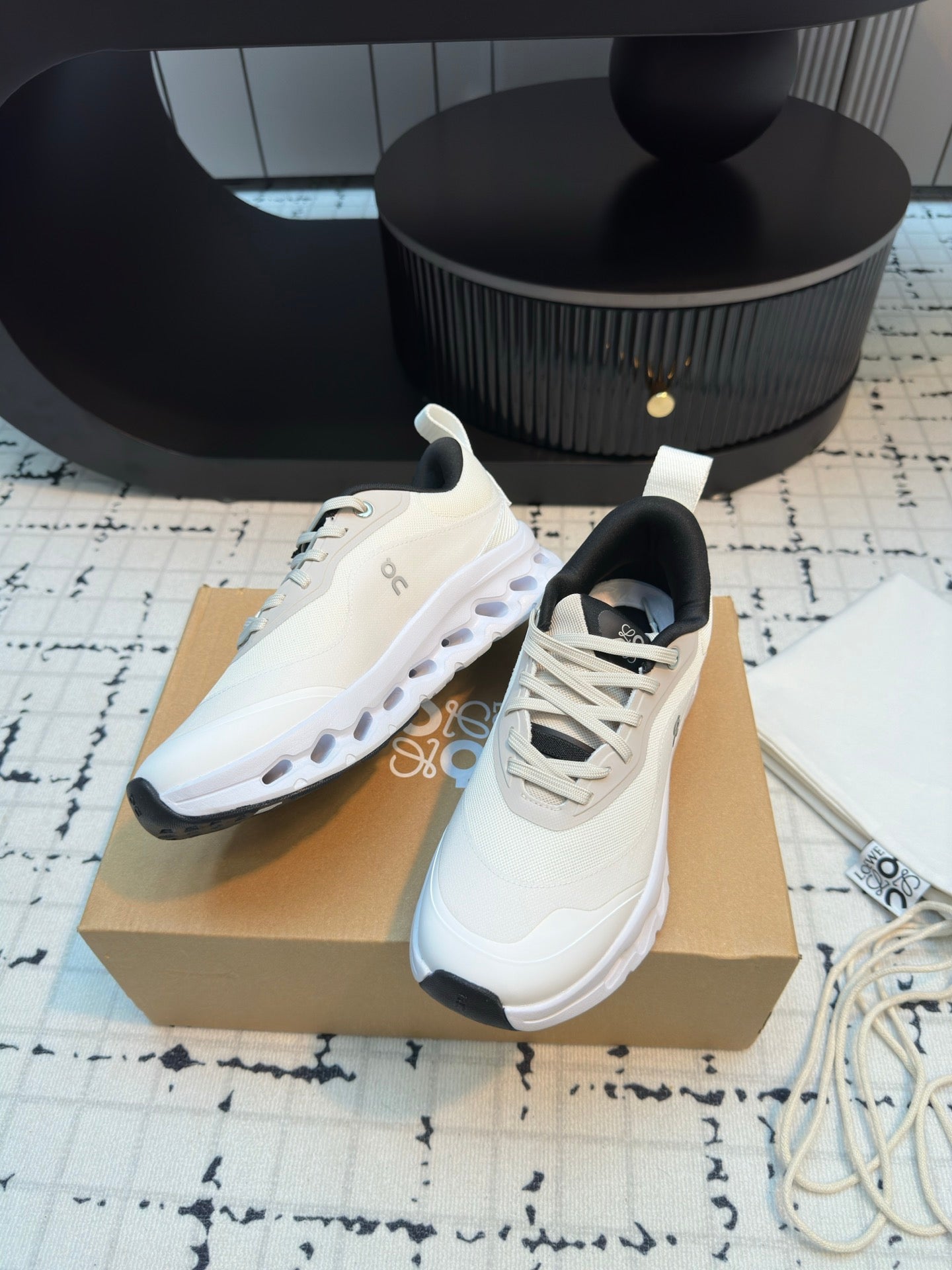 L2-Sneakers